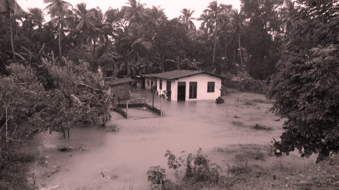 srilanka floods kills 69 death toll rises cyclone ditwa photo credits : REUTERS